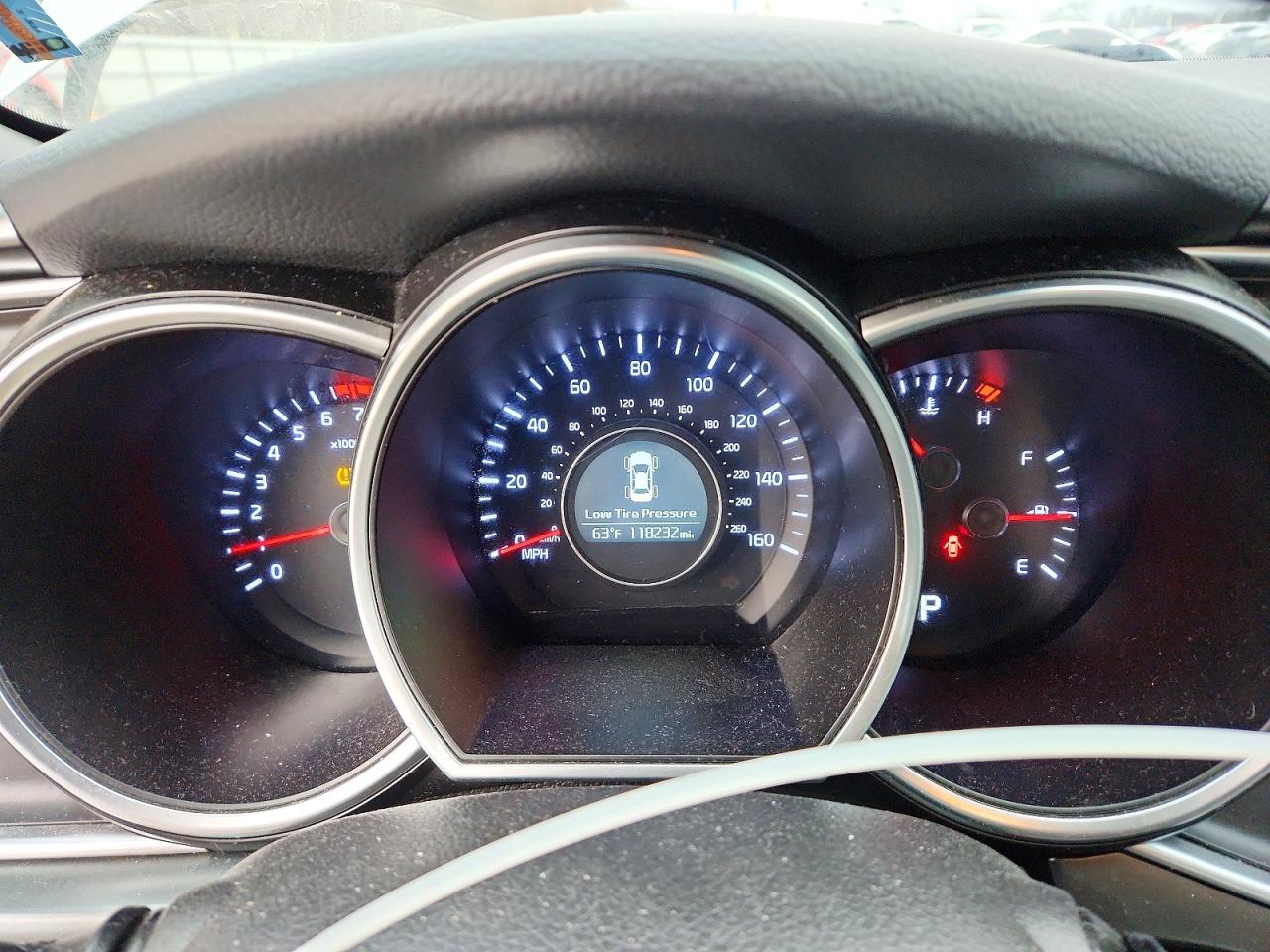 2014 KIA OPTIMA LX photo 25
