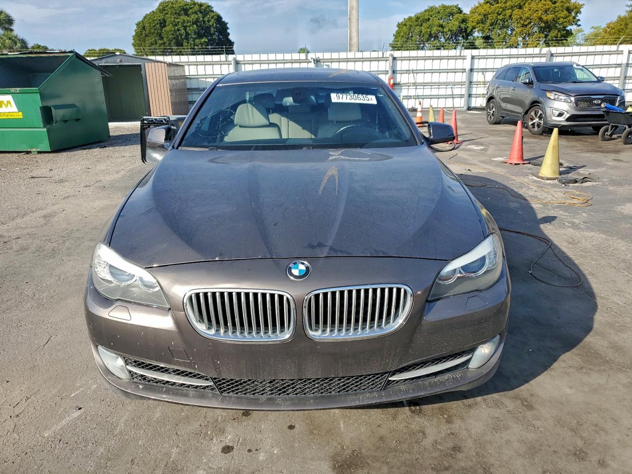 2012 BMW 550 I photo 5