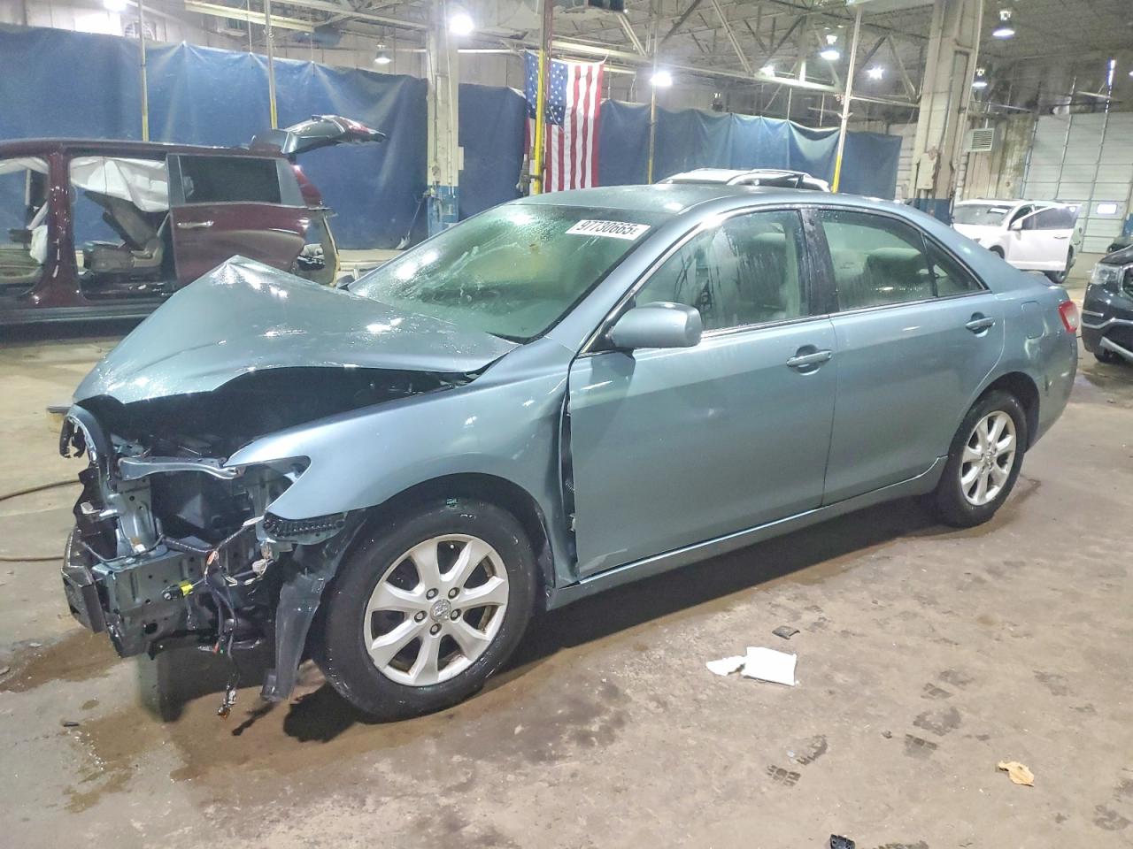 2011 TOYOTA CAMRY