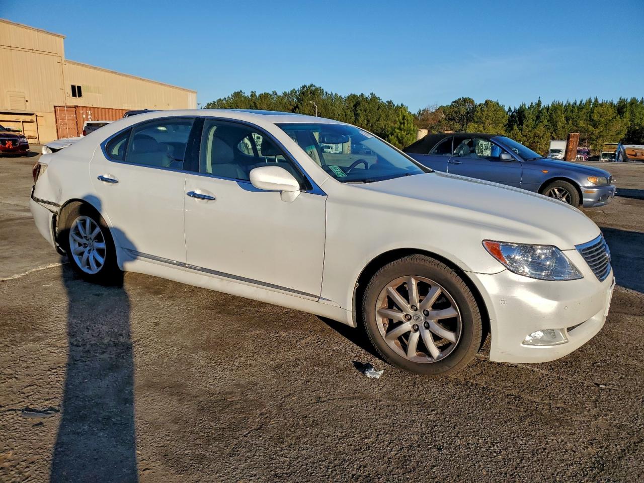 2007 LEXUS LS 460 photo 4