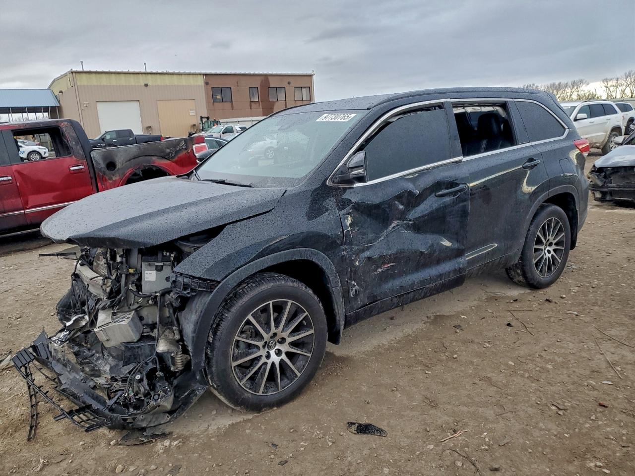 2018 TOYOTA HIGHLANDER