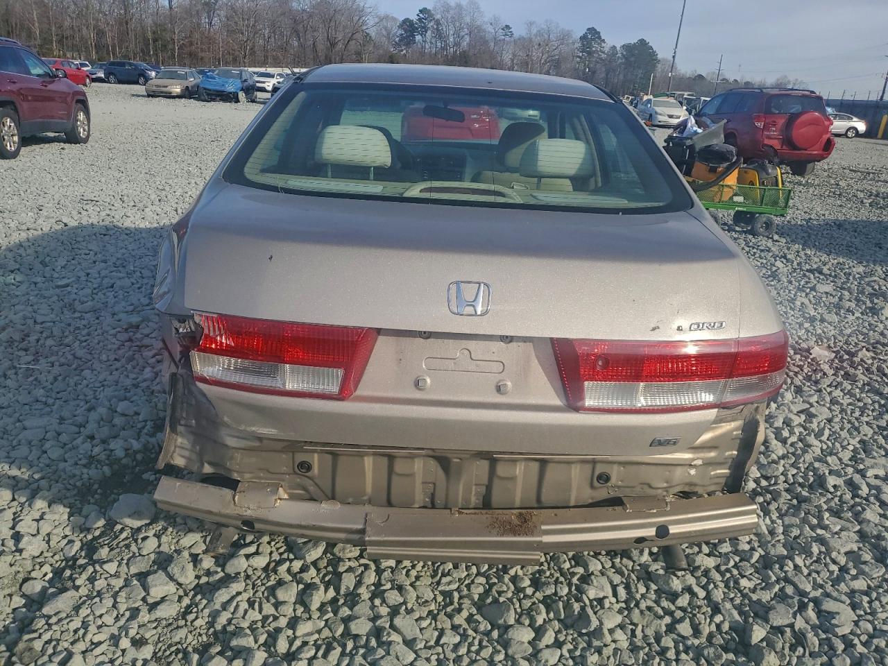 2004 HONDA ACCORD LX photo 6