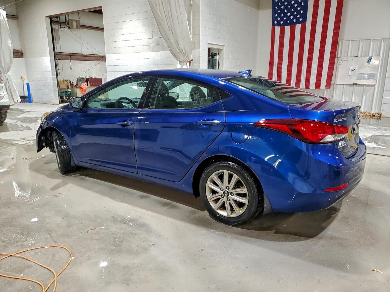 2016 HYUNDAI ELANTRA SE photo 2