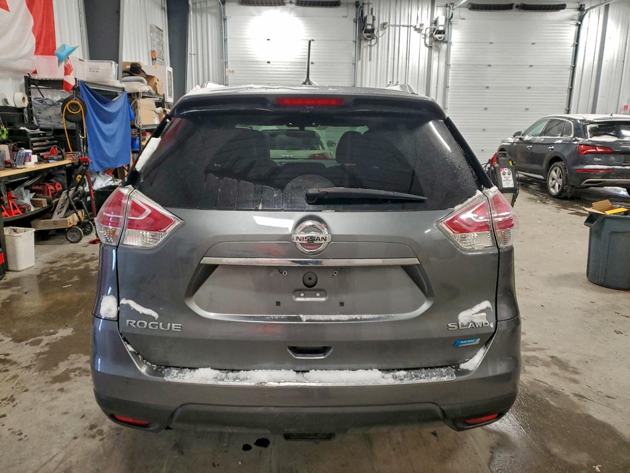 2014 NISSAN ROGUE S photo 6