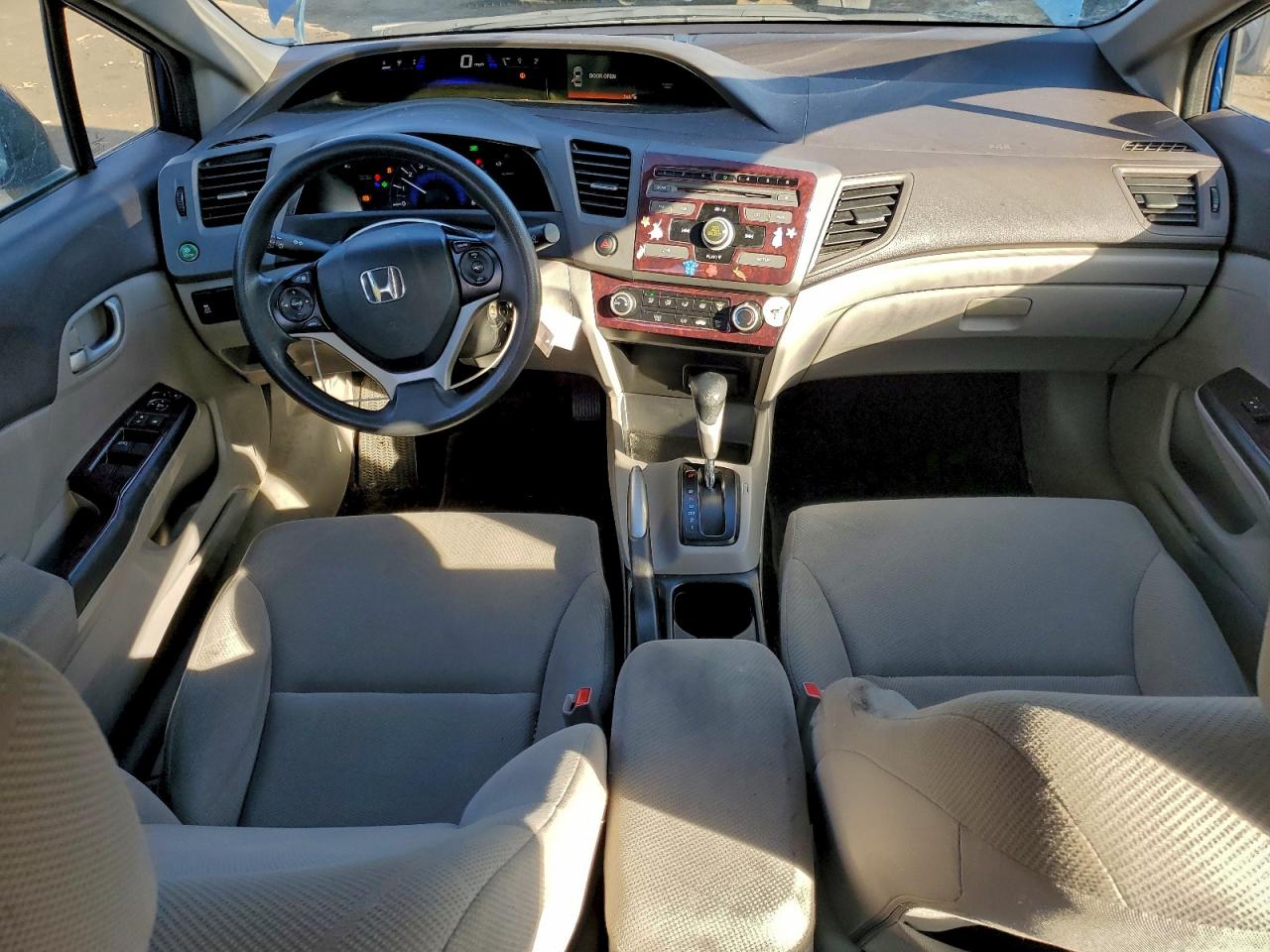 2012 HONDA CIVIC LX photo 8