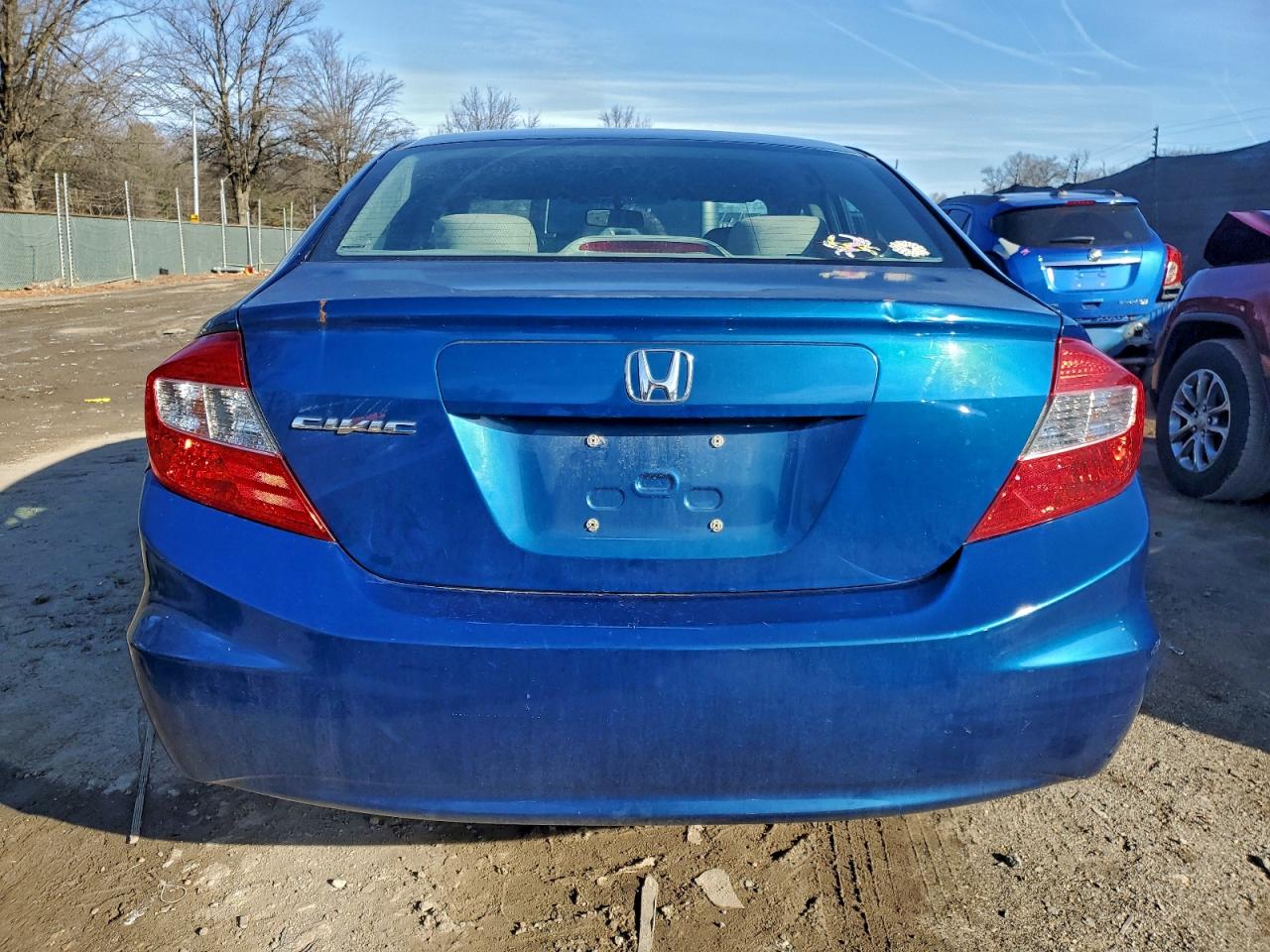 2012 HONDA CIVIC LX photo 6