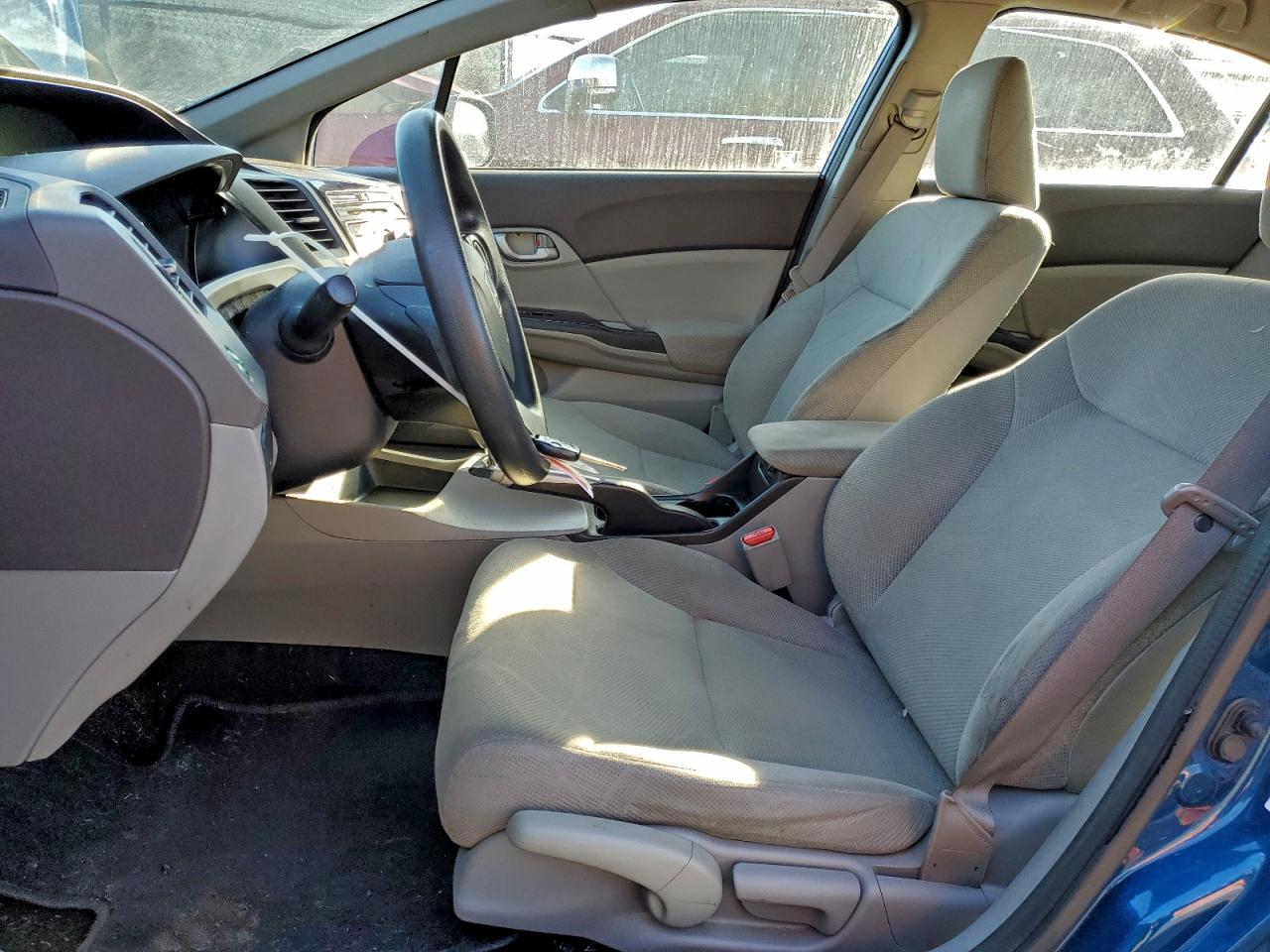 2012 HONDA CIVIC LX photo 7