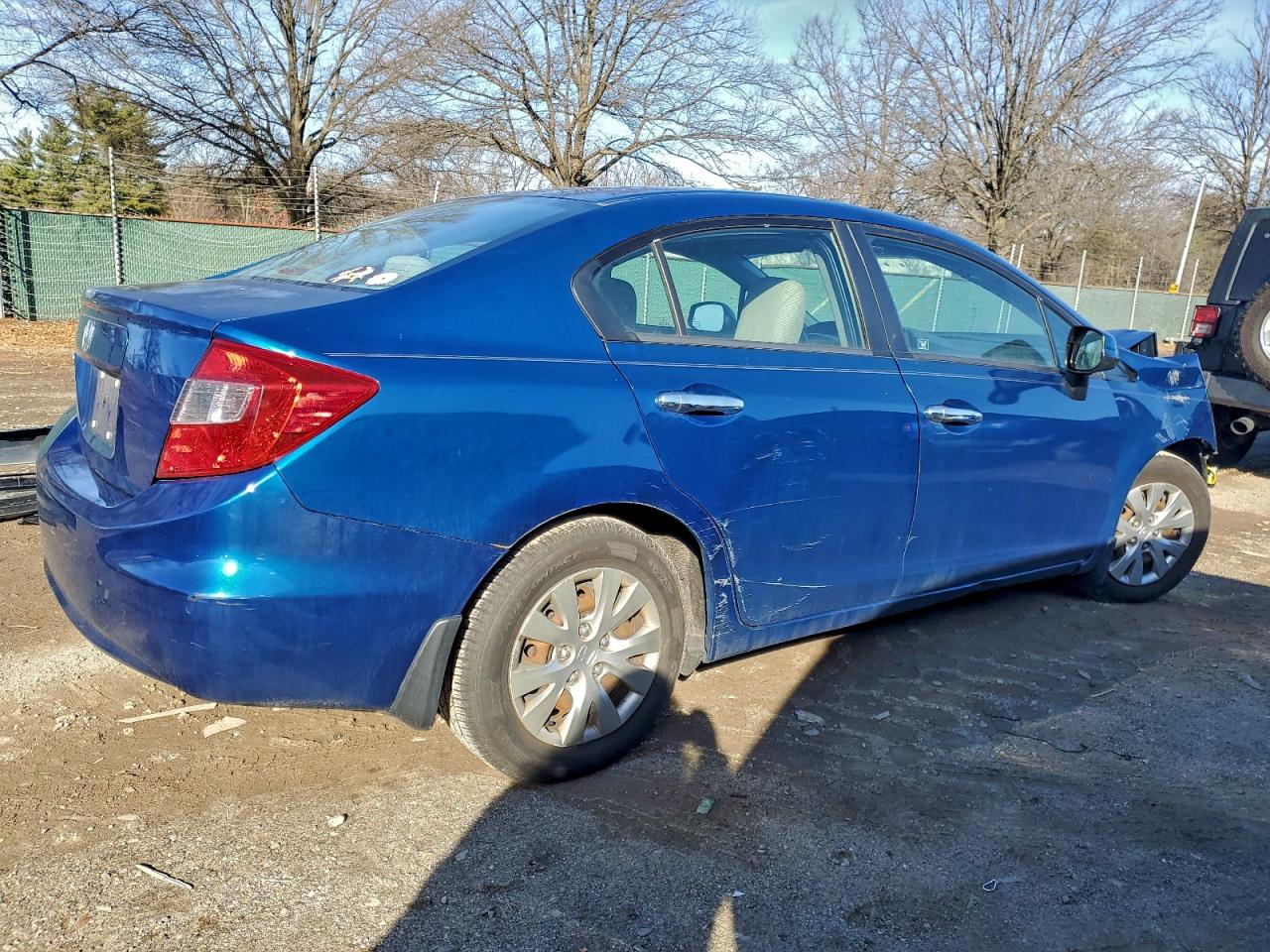 2012 HONDA CIVIC LX photo 3