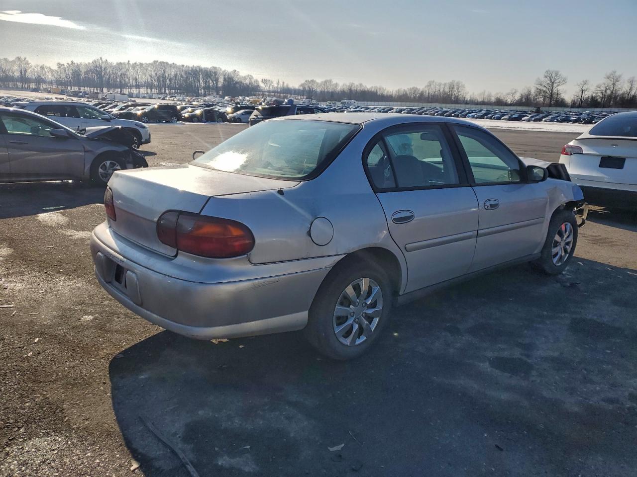 2003 CHEVROLET MALIBU photo 3