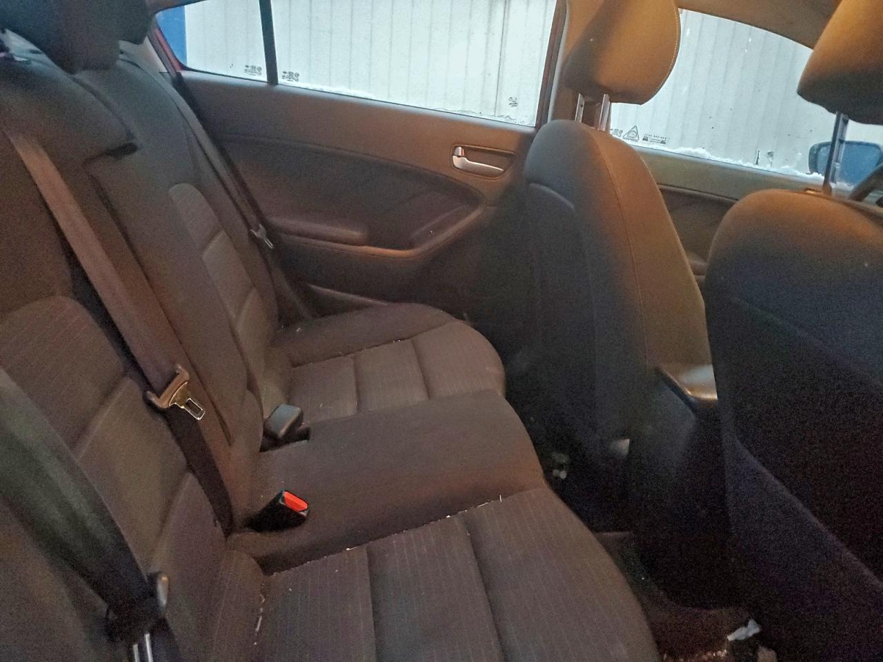 2017 KIA FORTE LX photo 10
