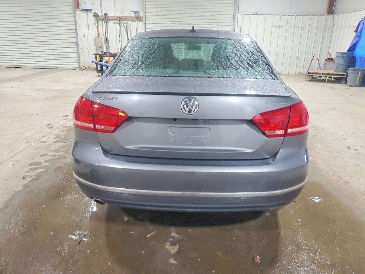 2015 VOLKSWAGEN PASSAT SEL photo 11