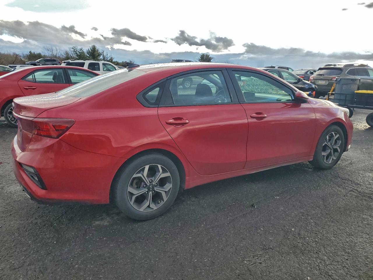2020 KIA FORTE FE photo 3