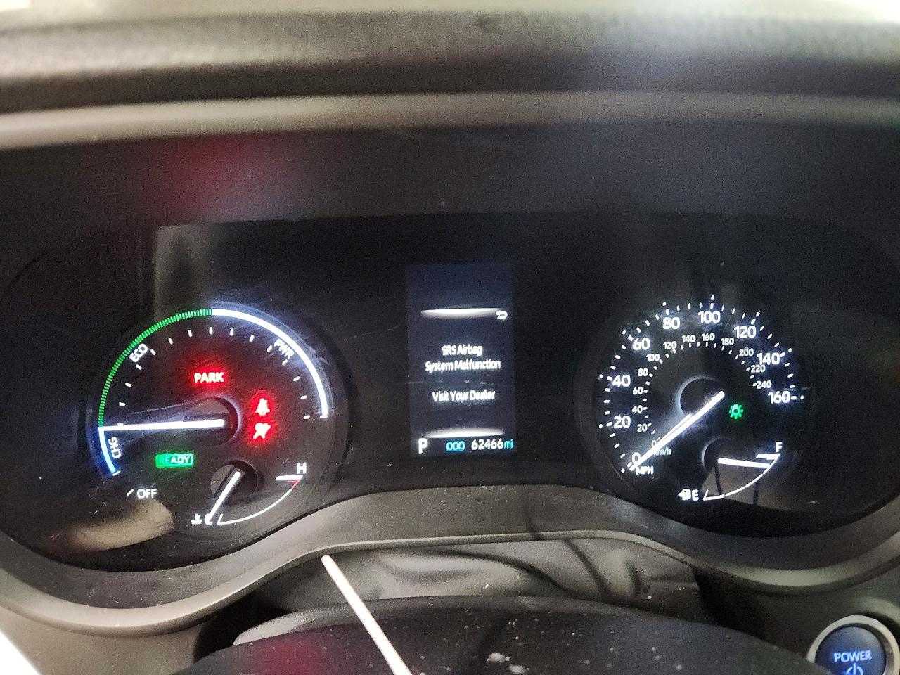 2022 TOYOTA SIENNA LE photo 9