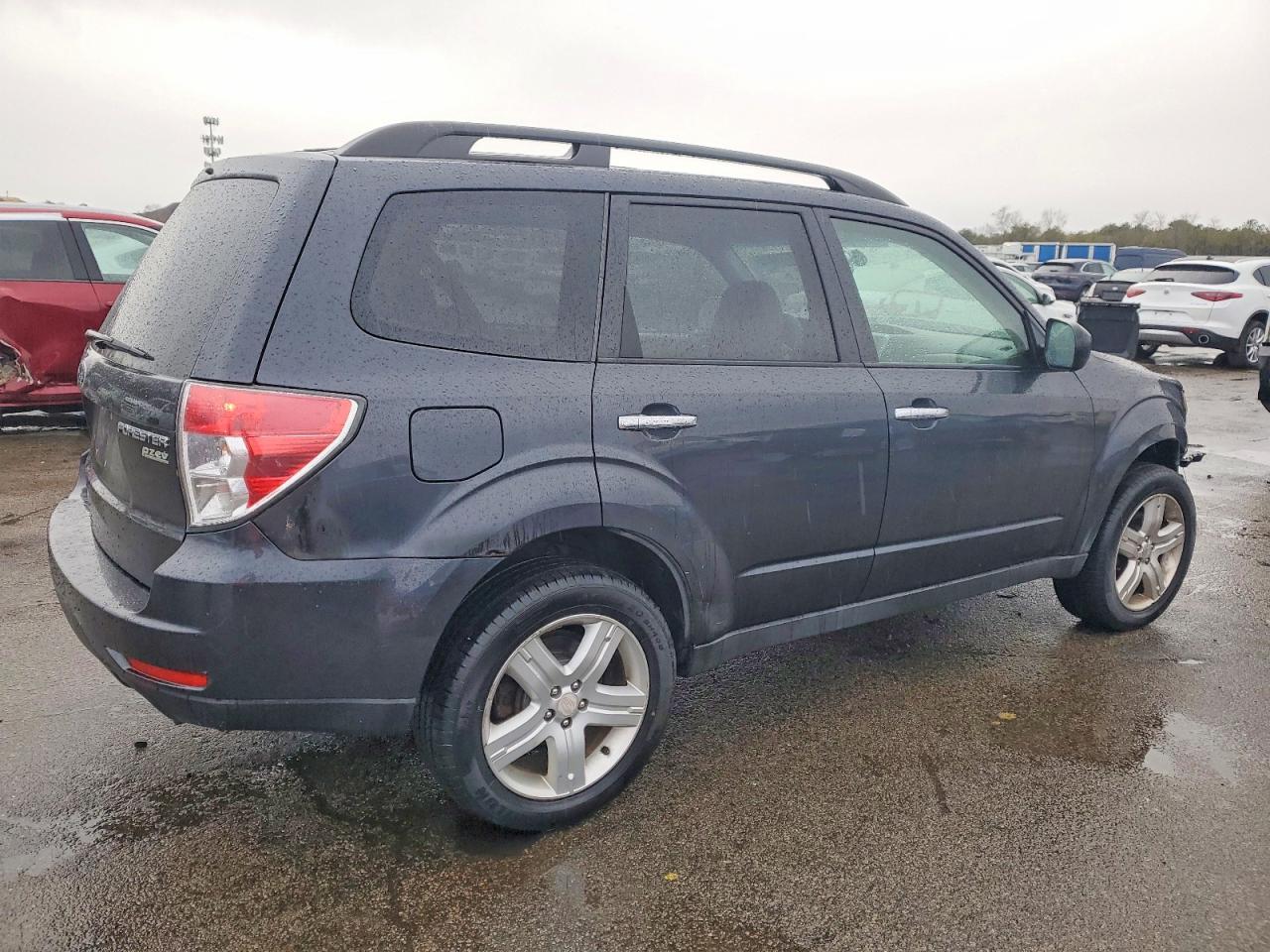 2010 SUBARU FORESTER 2.5X LIMITED photo 3