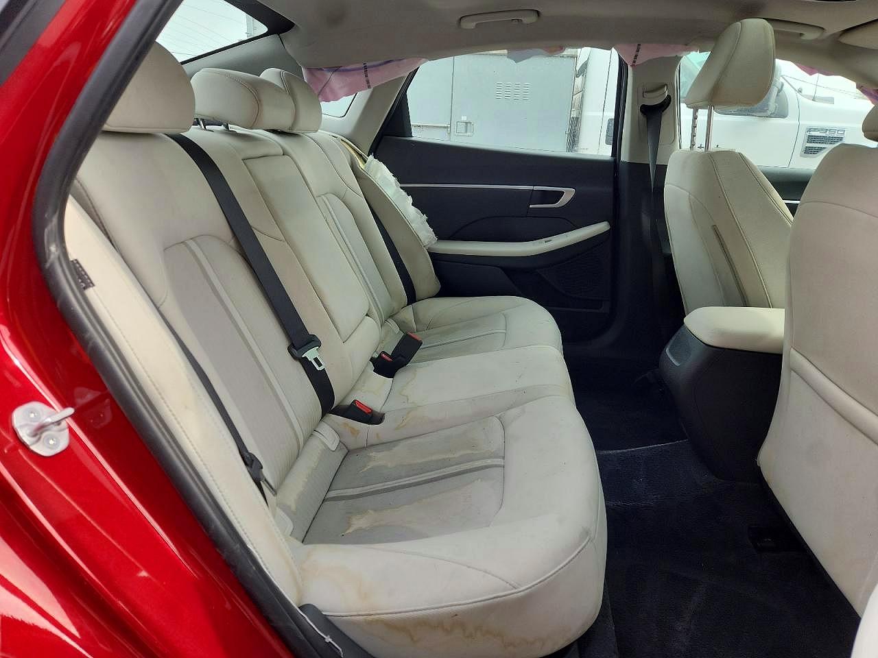 2025 HYUNDAI SONATA SEL photo 10