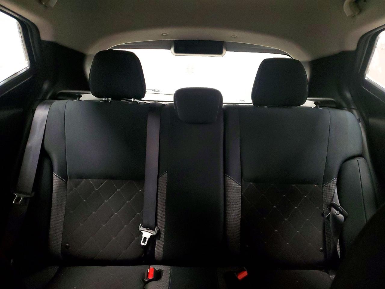 2020 NISSAN KICKS S photo 10