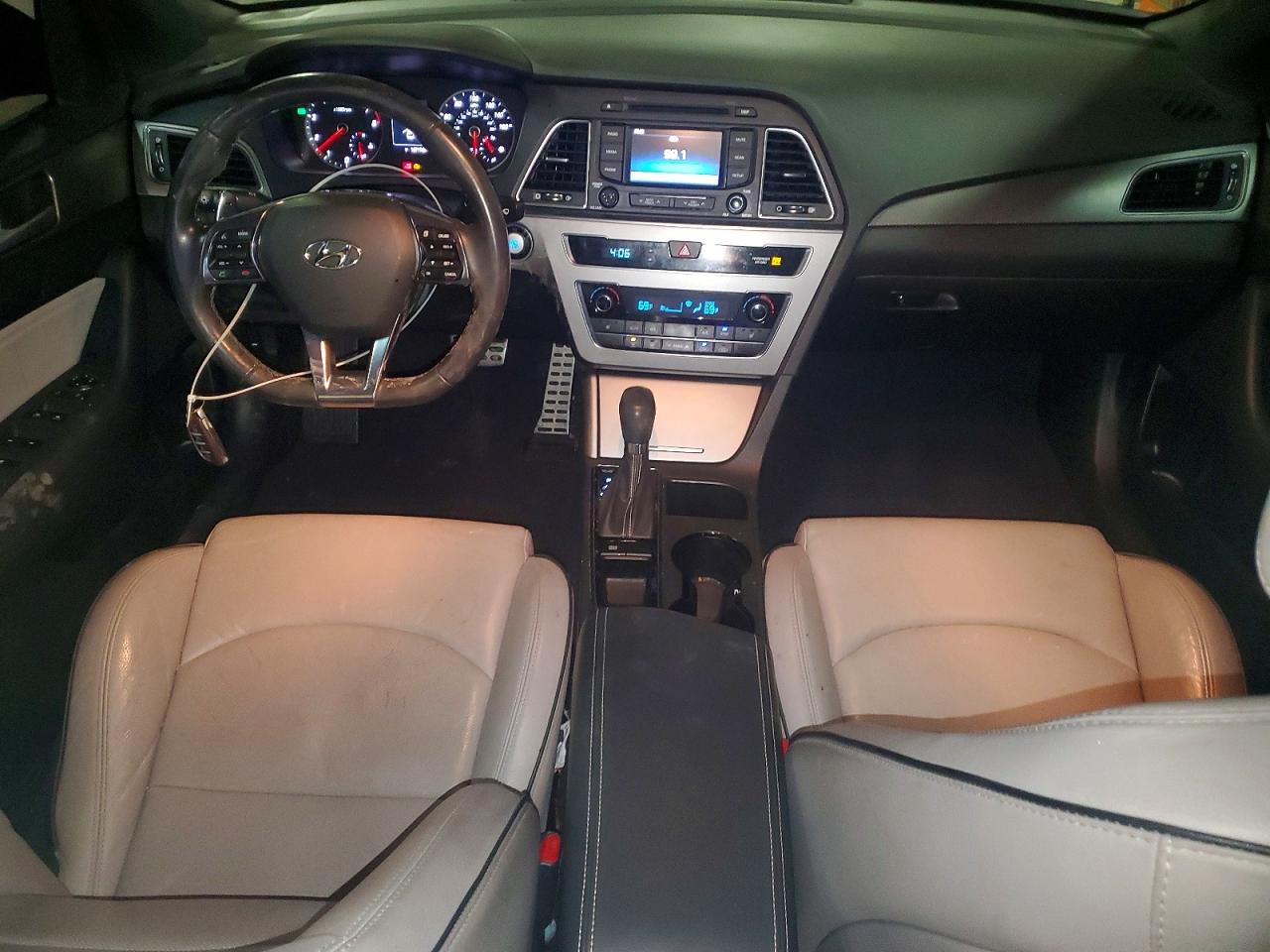 2015 HYUNDAI SONATA SPORT photo 8