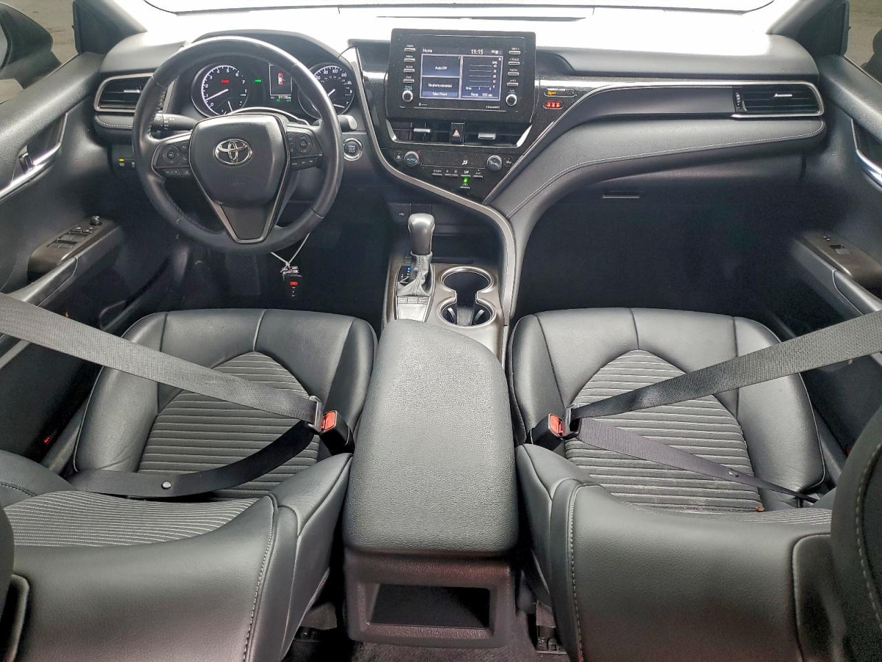 2022 TOYOTA CAMRY SE photo 8