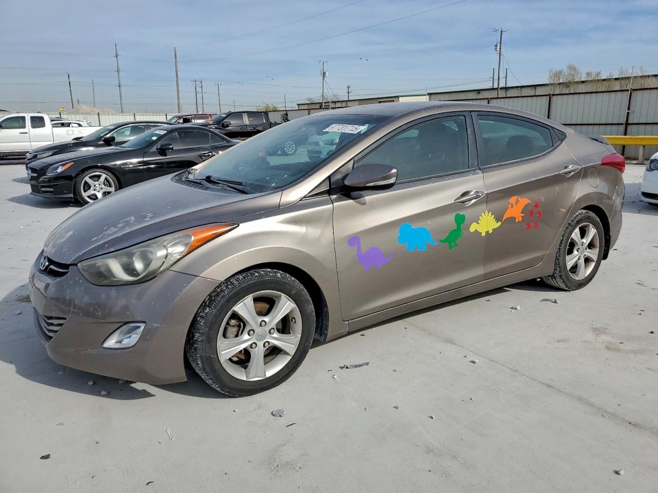 2013 HYUNDAI ELANTRA