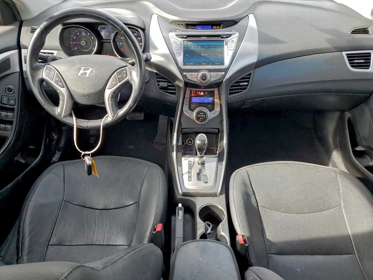 2013 HYUNDAI ELANTRA GLS photo 8