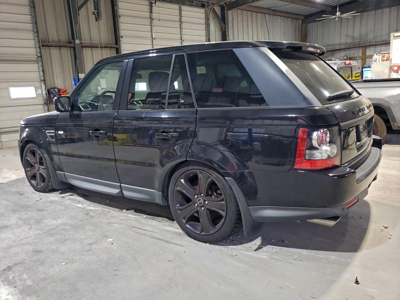2013 LAND ROVER RANGE ROVER SPORT SC photo 2