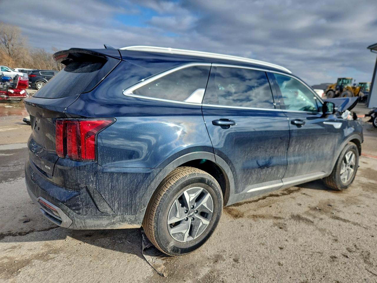 2024 KIA SORENTO EX photo 3