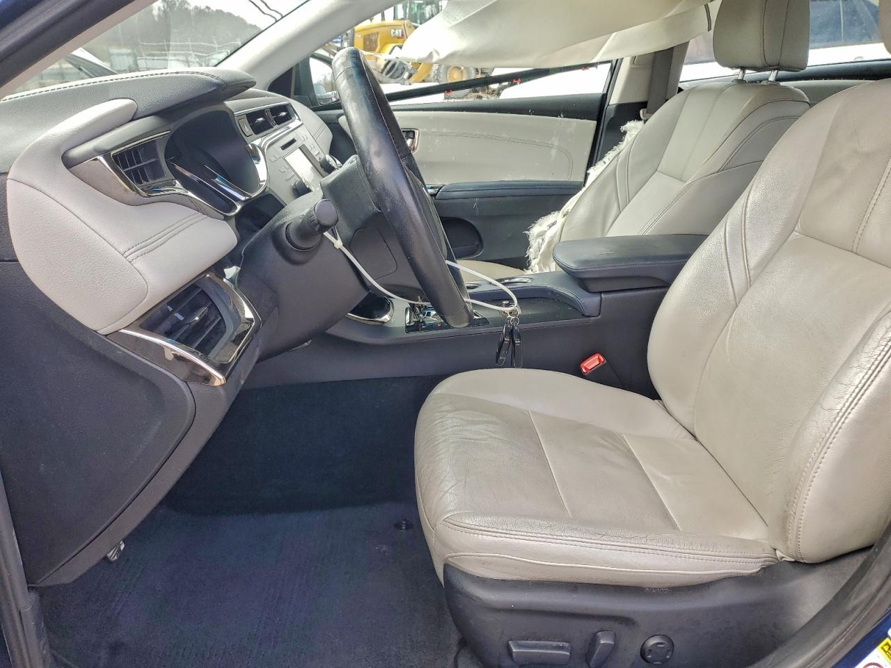 2013 TOYOTA AVALON BASE photo 7