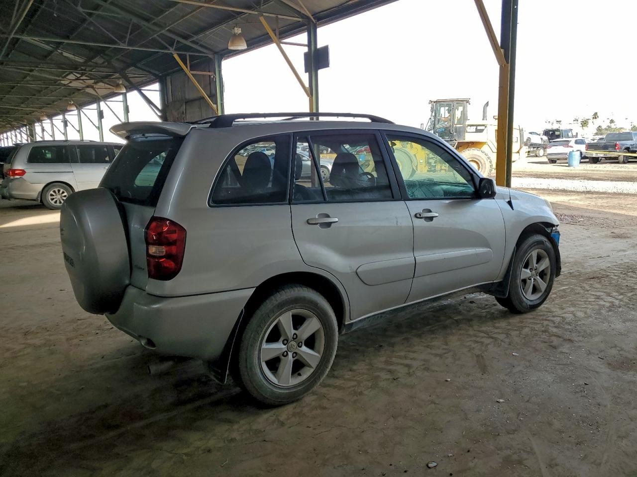 2005 TOYOTA RAV4 photo 3