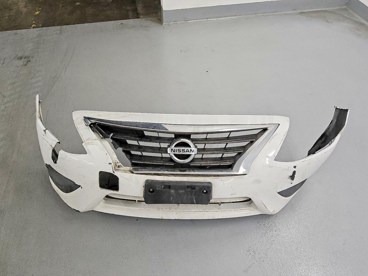 2019 NISSAN VERSA S photo 12