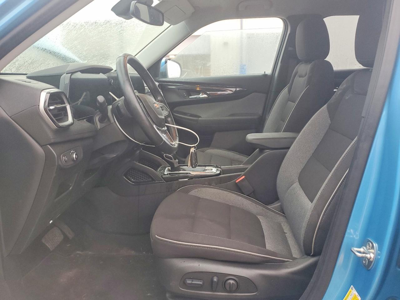 2025 CHEVROLET TRAILBLAZER LT photo 13