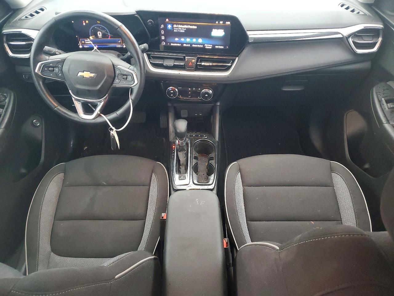 2025 CHEVROLET TRAILBLAZER LT photo 15