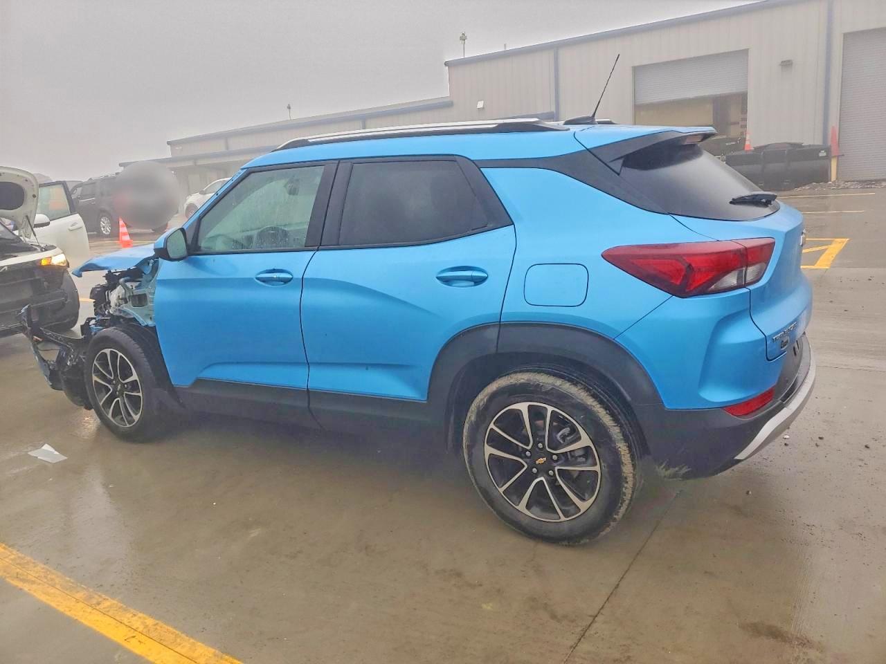 2025 CHEVROLET TRAILBLAZER LT photo 3