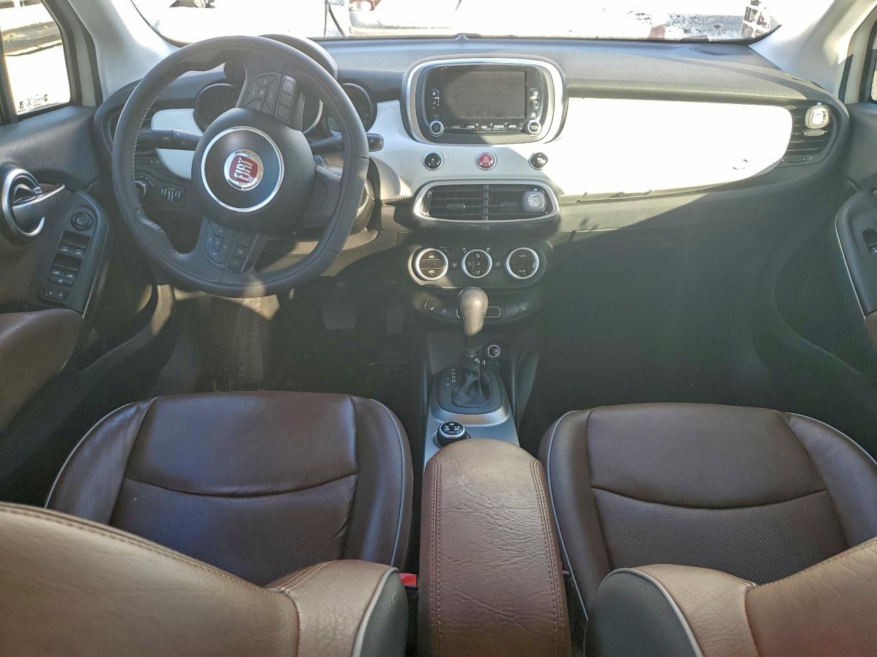 2016 FIAT 500X LOUNGE photo 8