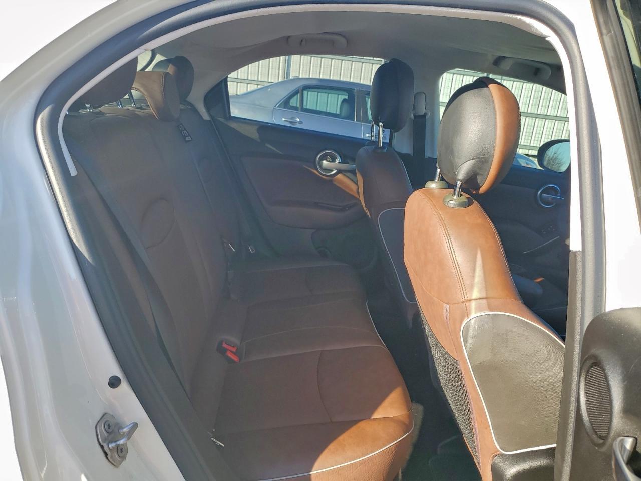 2016 FIAT 500X LOUNGE photo 11