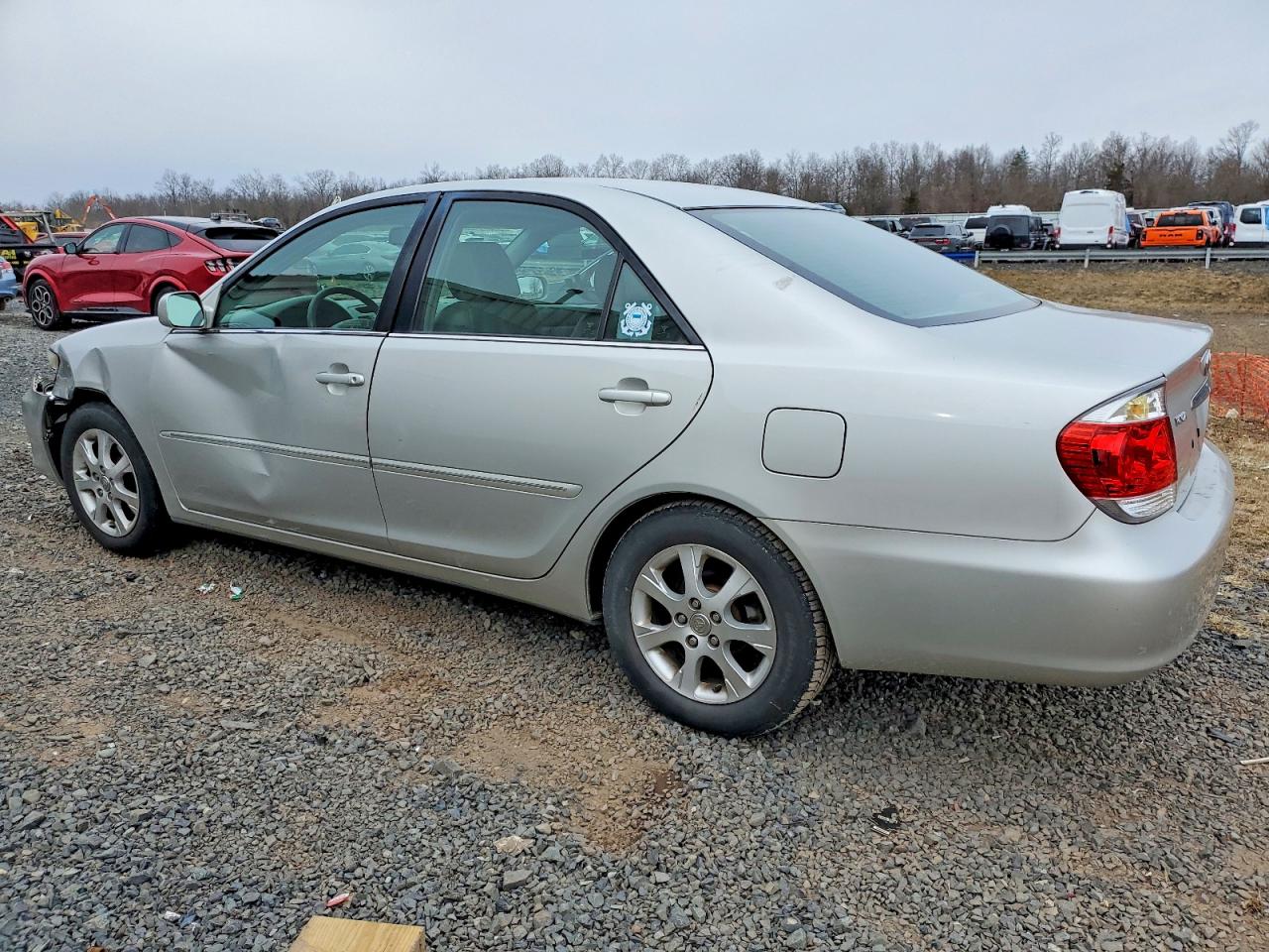 2006 TOYOTA CAMRY XLE V6 photo 4