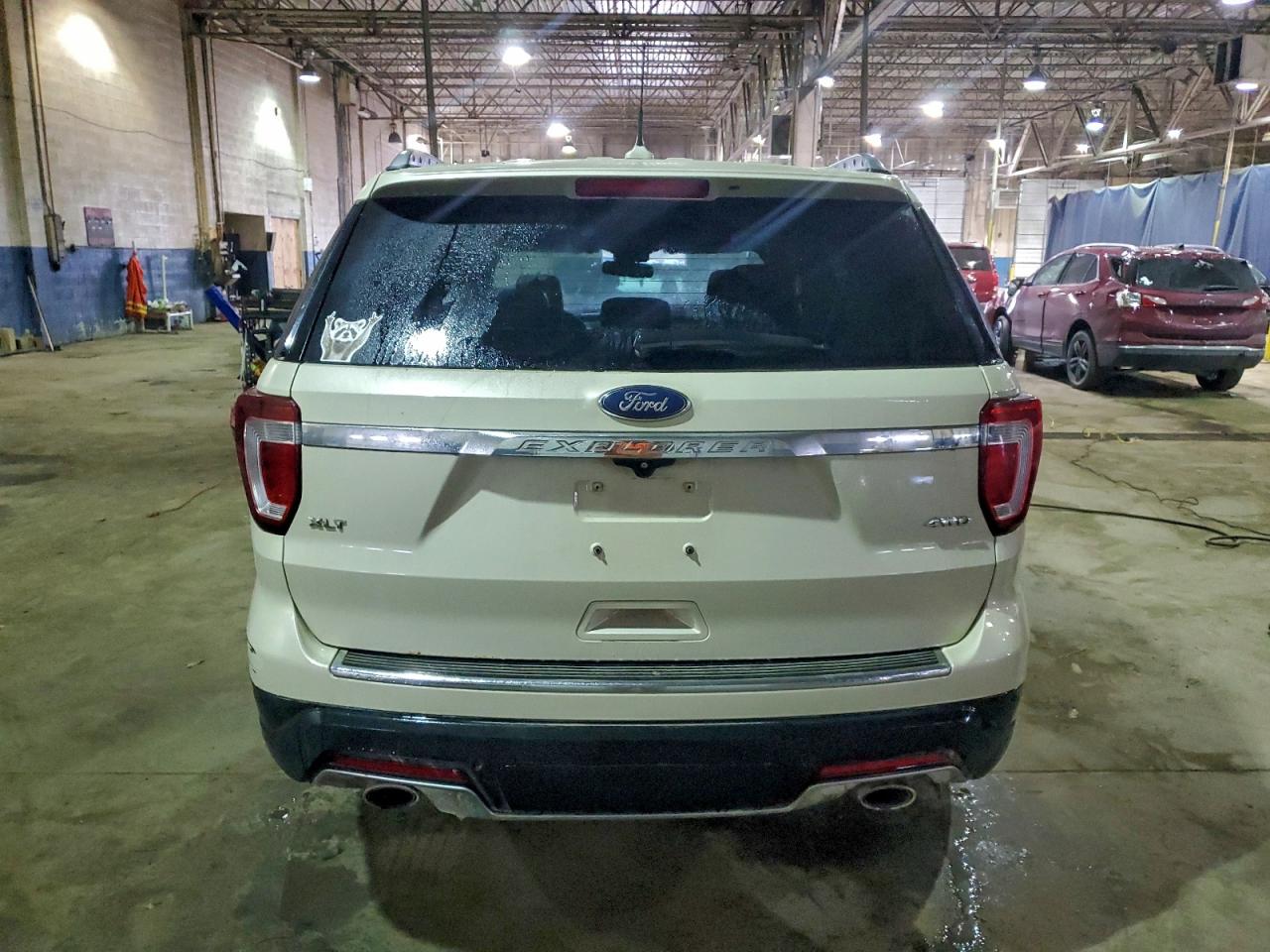 2018 FORD EXPLORER XLT photo 6