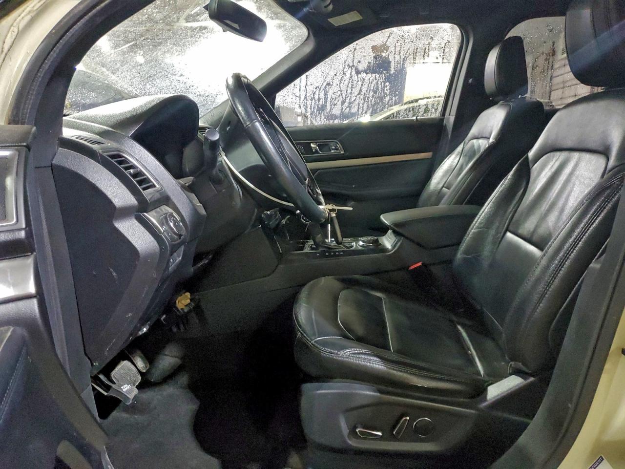2018 FORD EXPLORER XLT photo 7