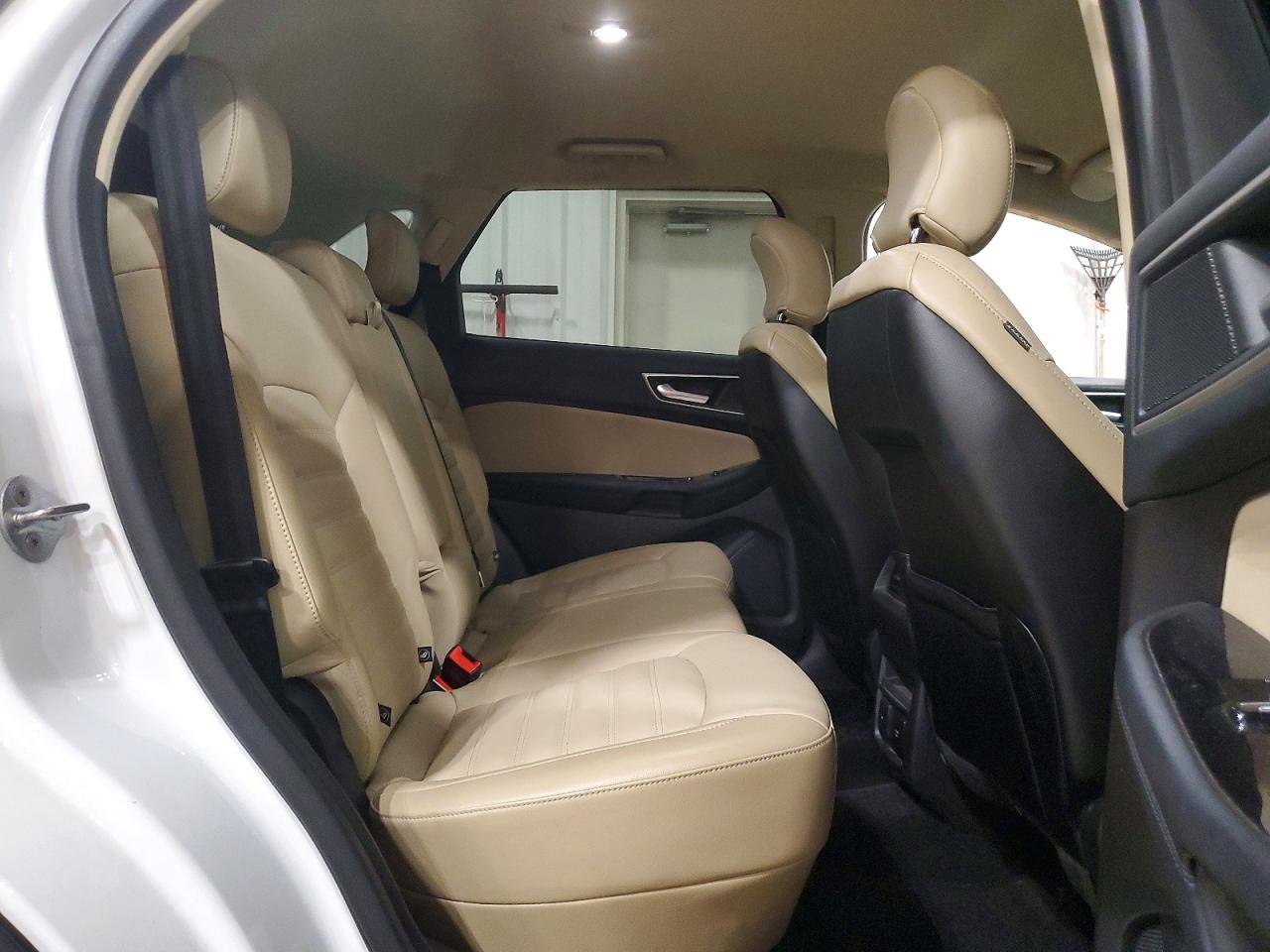 2017 FORD EDGE SEL photo 11