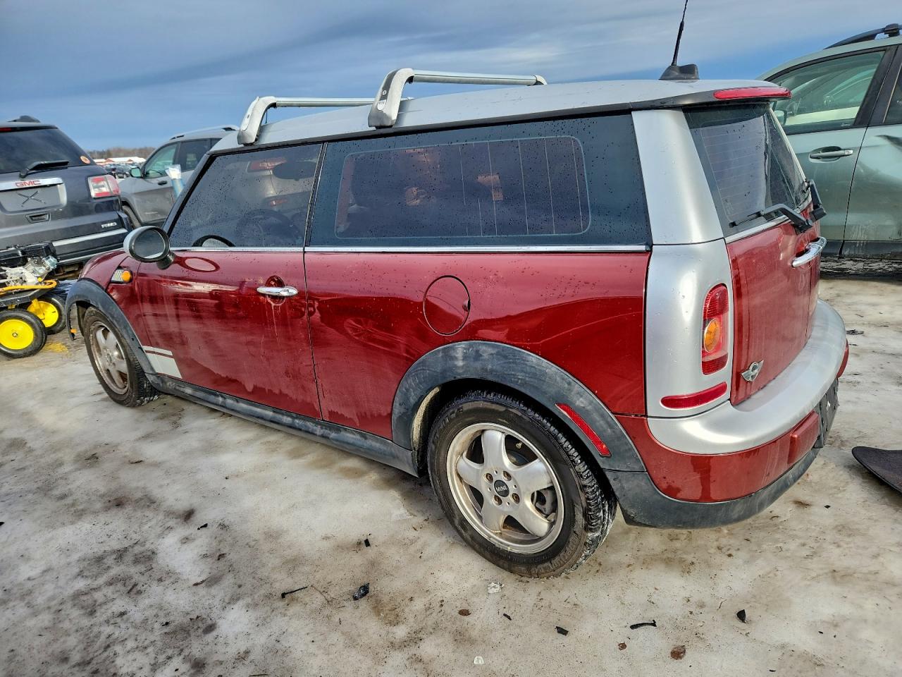 2008 MINI COOPER CLUBMAN photo 2