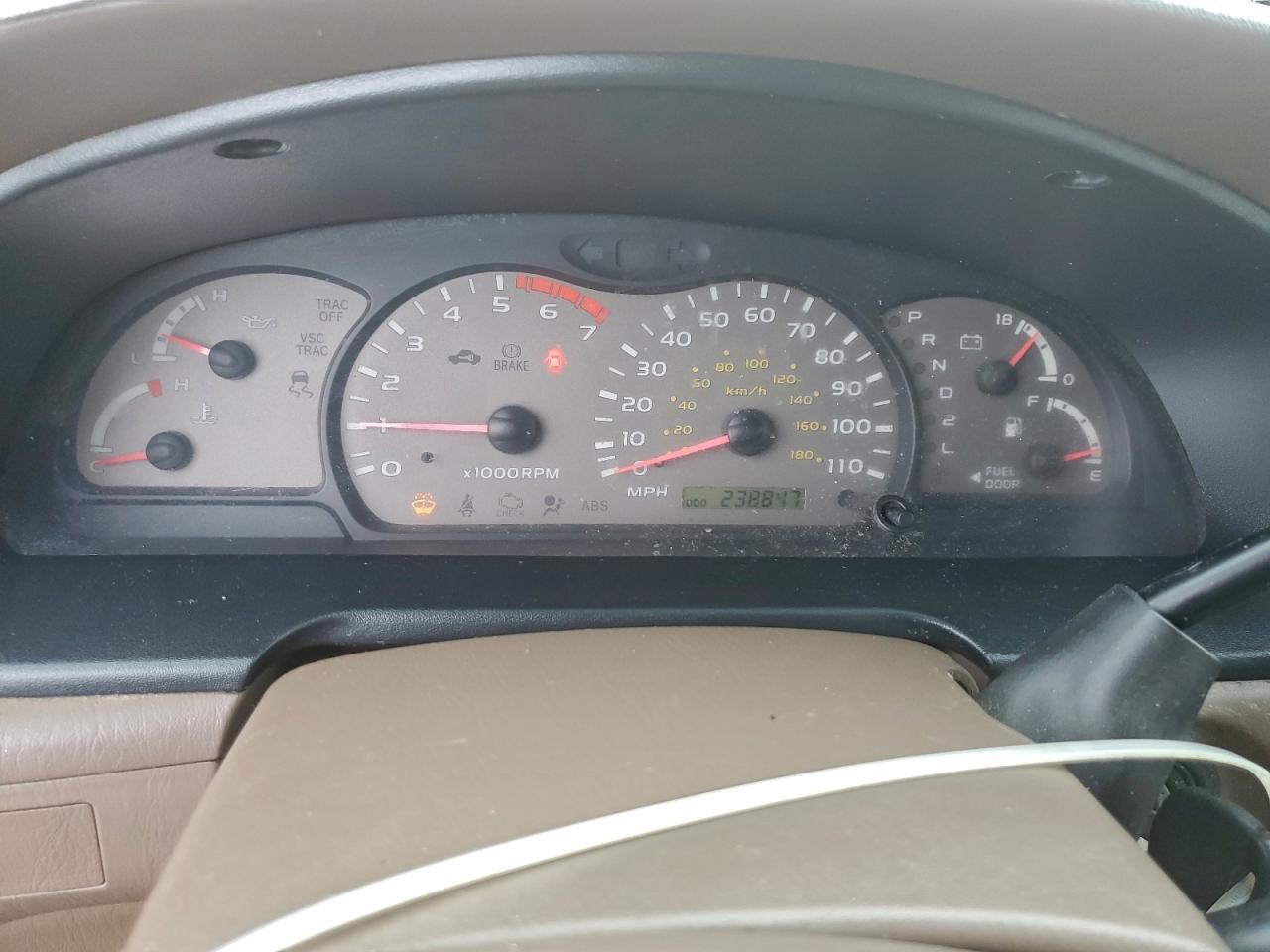 2002 TOYOTA SEQUOIA LIMITED photo 9