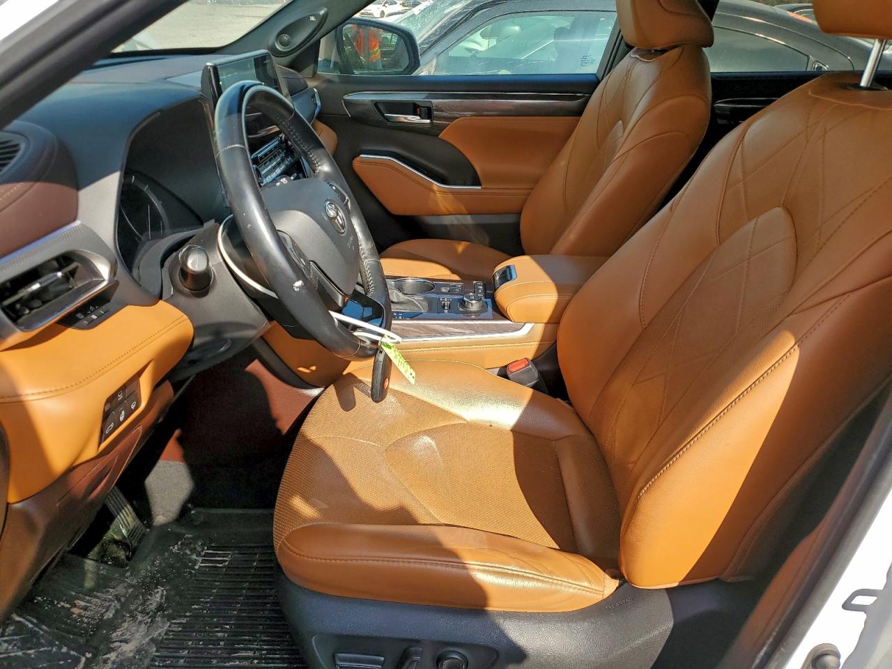 2021 TOYOTA HIGHLANDER PLATINUM photo 7