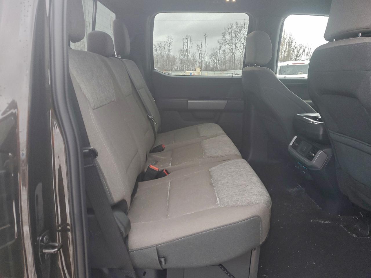 2024 FORD F150 XLT photo 10