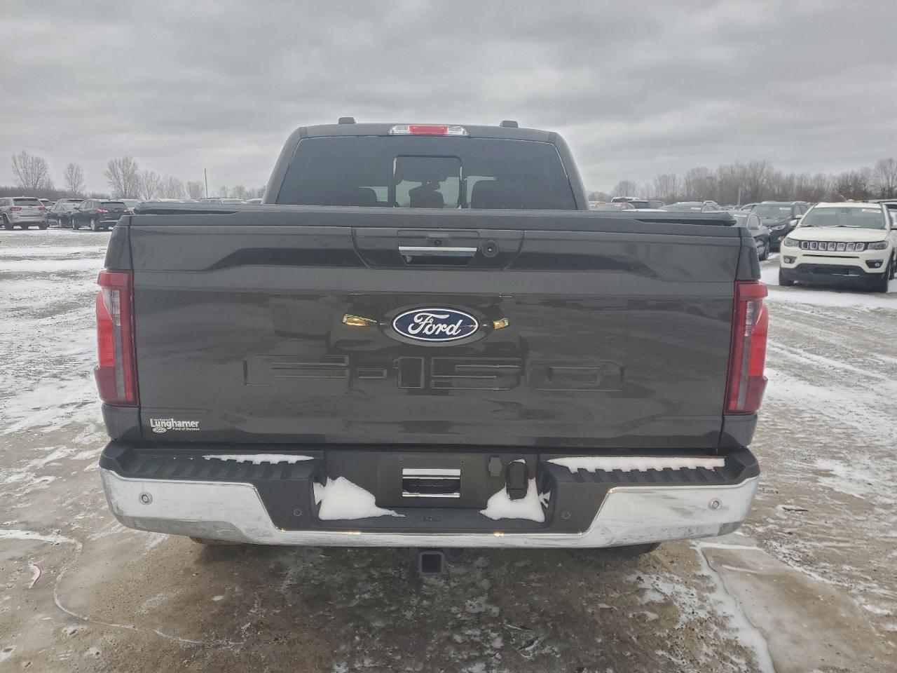 2024 FORD F150 XLT photo 6