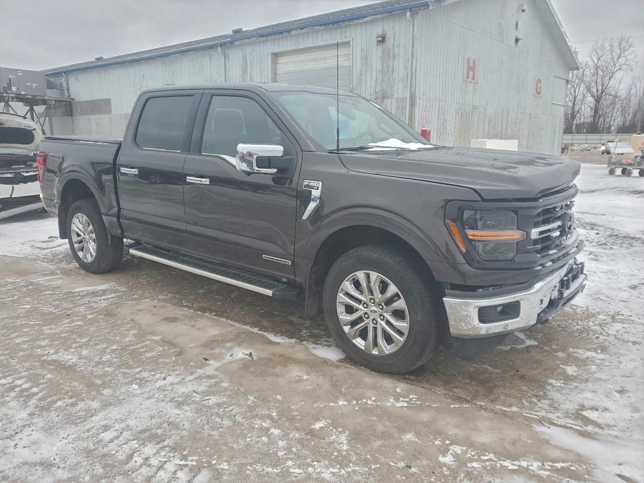 2024 FORD F150 XLT photo 4