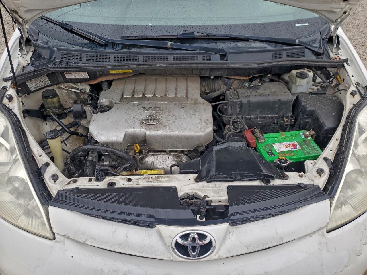 2008 TOYOTA SIENNA CE photo 12