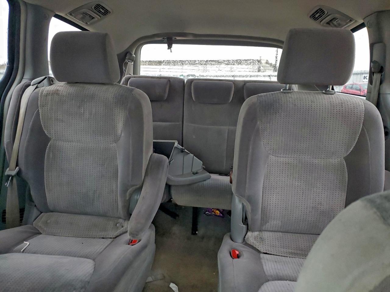 2008 TOYOTA SIENNA CE photo 10