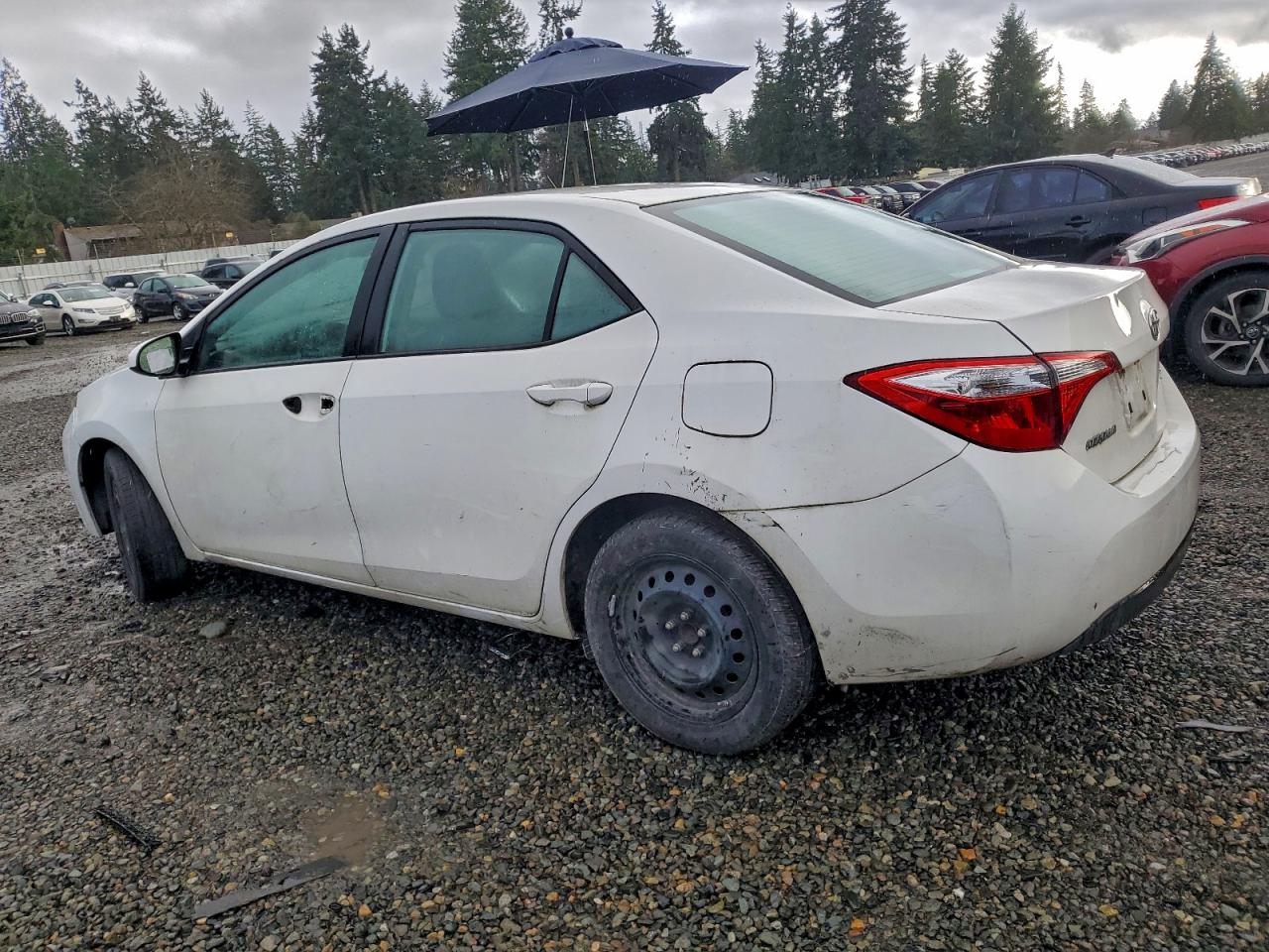 2016 TOYOTA COROLLA L photo 2