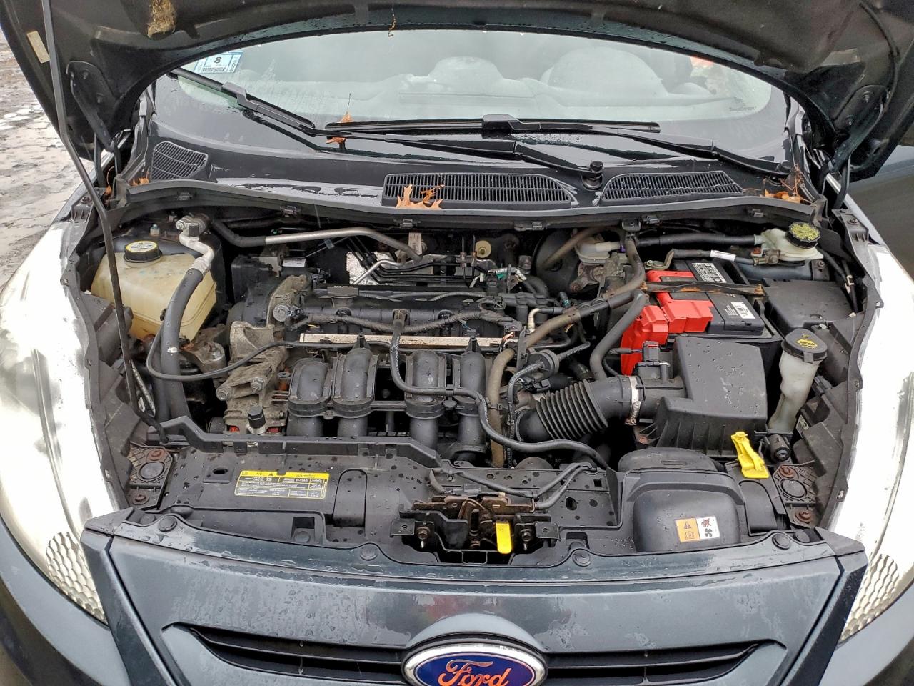 2011 FORD FIESTA SE photo 11