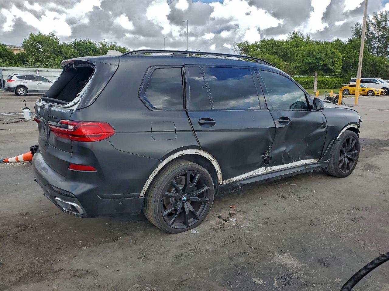 2019 BMW X7 XDRIVE40I photo 5