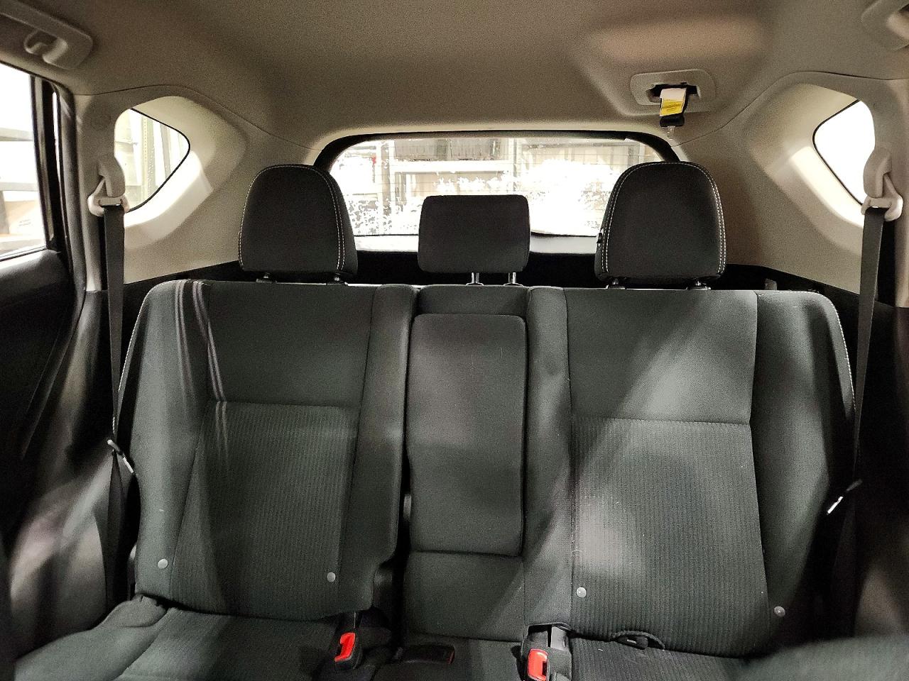 2013 TOYOTA RAV4 XLE photo 10